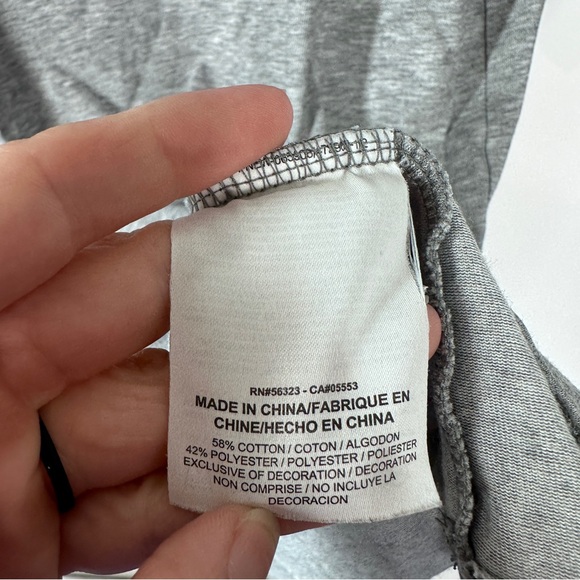 Nike Grey Short Sleeve Tee Shirt Small - Picture 4 of 5